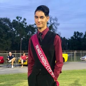 Meet your Posher, Eli